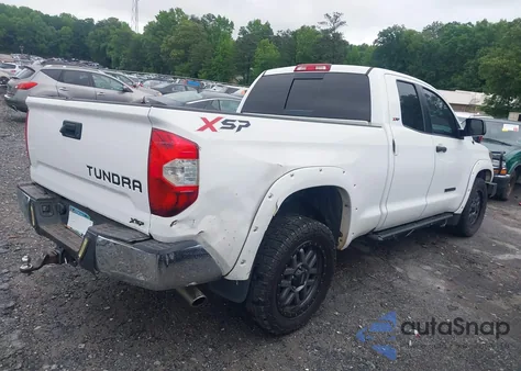 2018 Toyota Tundra Sr5 4.6L V8 z USA, uszkodzony, nr VIN 5TFRM5F15JX125660